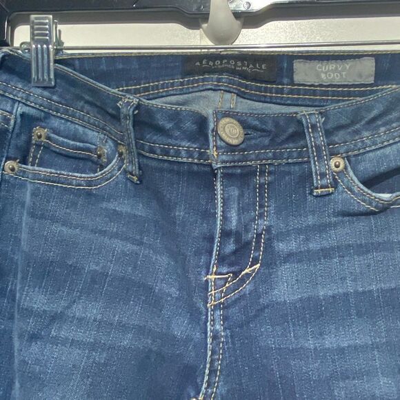 Aeropostale Women's Blue Whiskering Faded Curvy Bootcut Jeans Size 00 Long - Picture 3 of 9